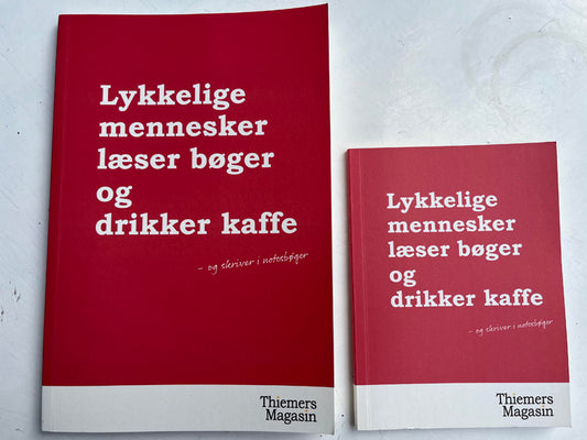 Notesbog (lille). Lykkelige mennesker læser bøger og drikker kaffe.